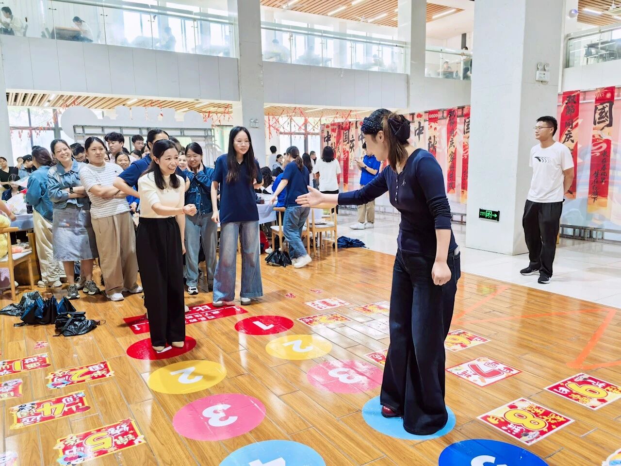 1759971143832062.jpg 微信图片_2025-10-09_084033_747.jpg